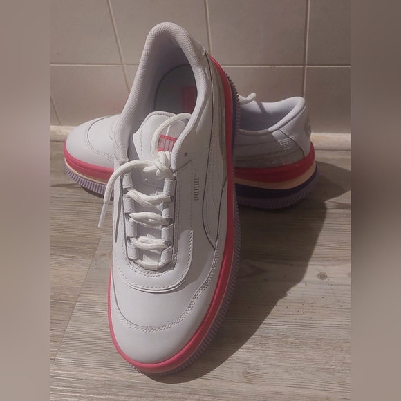 Puma sneakers shoes deva 90s women's size 9.5 l - Picture 1 of 7